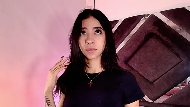 Snapshot of sara_lopee1 chatting on October 12, 2025, 11:55 am sara lopee1 online show from October 12, 2025, 11:55 am