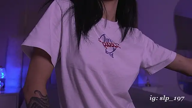 sara lopee1 online show from February 22, 2026, 11:56 am