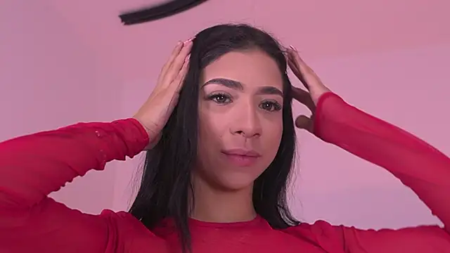 Snapshot of sara_lopee1 chatting on November 15, 2025, 11:58 am sara lopee1 online show from November 15, 2025, 11:58 am