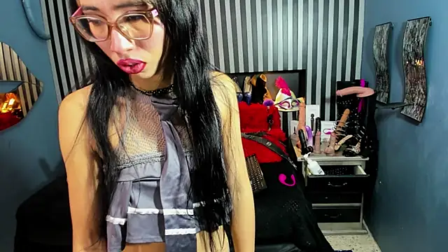 Snapshot of Mara_Gonzalez chatting on June 8, 2026, 11:22 am Mara Gonzalez online show from June 8, 2026, 11:22 am