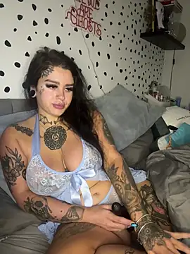 tempzzz12 online show from February 6, 2026, 11:17 am