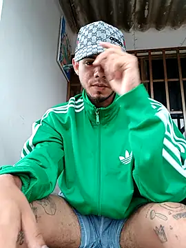 Niick01  online show from January 31, 2026, 10:41 pm