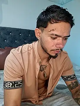 Niick01  online show from November 2, 2025, 12:37 am