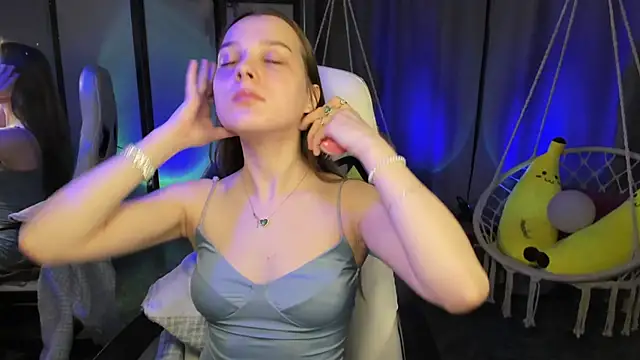 Snapshot of kaisajenner chatting on March 9, 2026, 9:57 am kaisajenner online show from March 9, 2026, 9:57 am