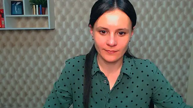 Snapshot of ValeriaHeart_ chatting on March 9, 2025, 4:11 pm ValeriaHeart online show from March 9, 2025, 4:11 pm