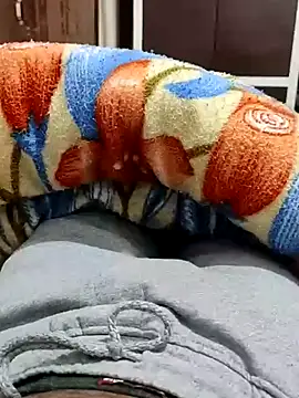 Snapshot of Hot_funky_boy chatting on February 19, 2025, 5:38 pm Hot funky boy online show from February 19, 2025, 5:38 pm