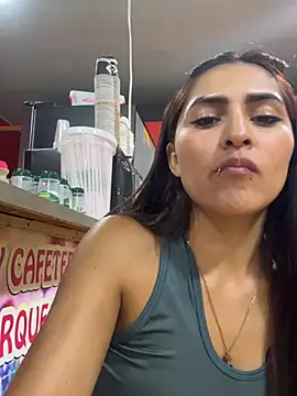 Sofiadelacruz online show from June 1, 2026, 10:53 pm