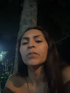 Sofiadelacruz online show from June 11, 2026, 12:32 am