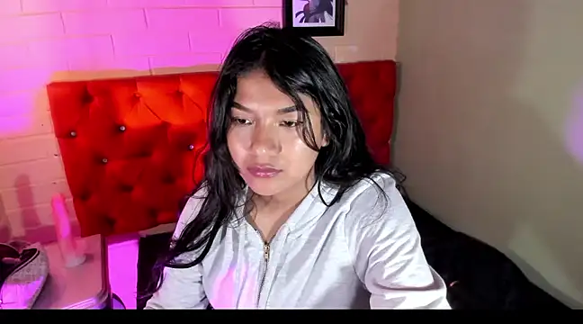 ScarletKray online show from February 27, 2025, 5:37 pm