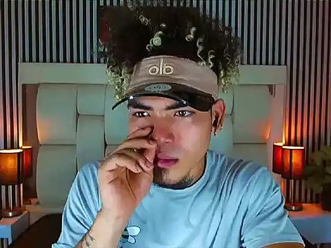 Snapshot of LihanJor_23 chatting on October 26, 2025, 1:22 pm LihanJor 23 online show from October 26, 2025, 1:22 pm