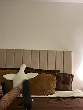 Snapshot of jacob_and_sam chatting on November 9, 2025, 5:44 am jacob and sam online show from November 9, 2025, 5:44 am