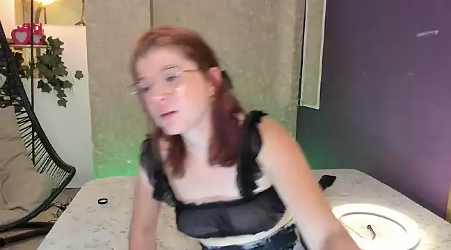 FelicitaSweet online show from February 15, 2025, 11:14 pm