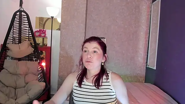 FelicitaSweet online show from March 22, 2025, 7:42 pm