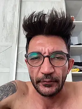 Snapshot of Fatihsinan chatting on March 1, 2026, 11:54 am Fatihsinan online show from March 1, 2026, 11:54 am