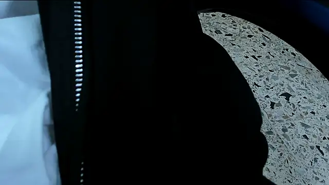 Snapshot of roan_birkin chatting on June 18, 2026, 7:19 pm roan birkin online show from June 18, 2026, 7:19 pm