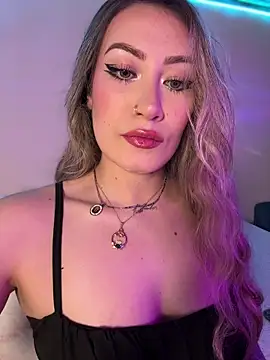 Snapshot of Lally_Valencia__ chatting on October 12, 2025, 3:41 am Lally Valencia online show from October 12, 2025, 3:41 am