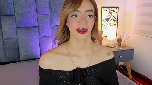 Violetta Ficher online show from June 20, 2026, 3:00 am