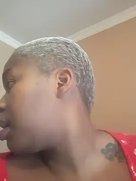 Snapshot of holidtic_justice chatting on November 3, 2025, 9:46 am holidtic justice online show from November 3, 2025, 9:46 am