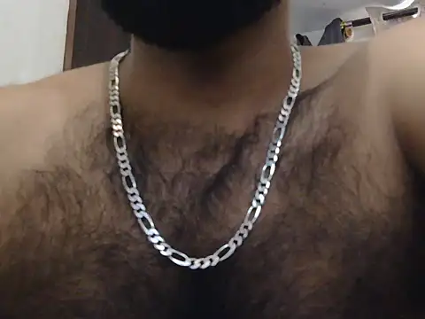 Snapshot of indianhairybull chatting on July 13, 2026, 4:23 am indianhairybull online show from July 13, 2026, 4:23 am