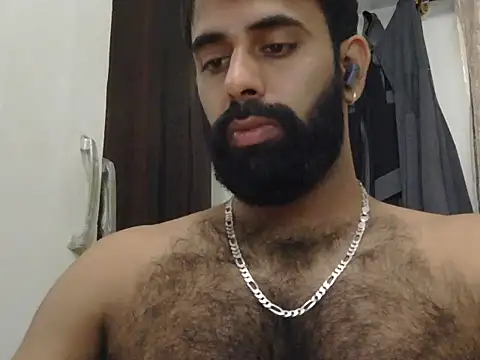 Snapshot of indianhairybull chatting on July 21, 2026, 4:03 am indianhairybull online show from July 21, 2026, 4:03 am