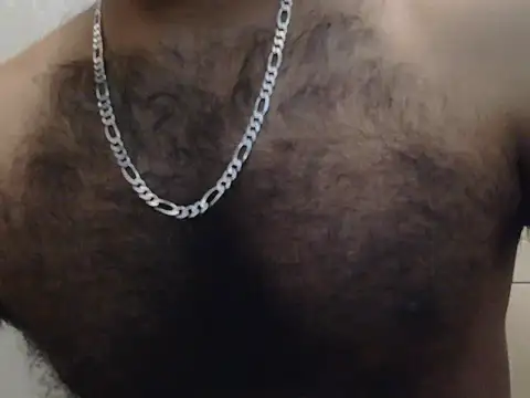 Snapshot of indianhairybull chatting on June 7, 2026, 4:07 am indianhairybull online show from June 7, 2026, 4:07 am