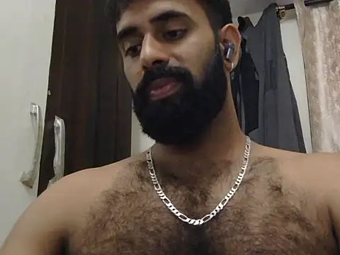 Snapshot of indianhairybull chatting on June 3, 2026, 4:02 am indianhairybull online show from June 3, 2026, 4:02 am