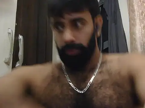 Snapshot of indianhairybull chatting on July 5, 2026, 4:52 am indianhairybull online show from July 5, 2026, 4:52 am