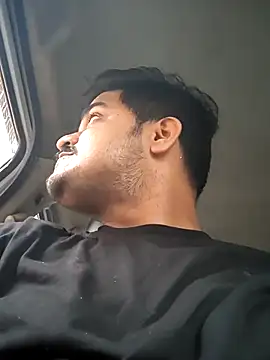 Snapshot of sethgamble000777 chatting on March 14, 2025, 12:43 am sethgamble000777 online show from March 14, 2025, 12:43 am