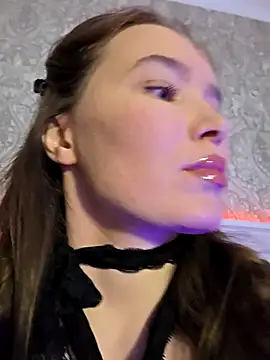 Snapshot of GoddessYanaMironova chatting on March 7, 2026, 5:07 pm GoddessYanaMironova online show from March 7, 2026, 5:07 pm