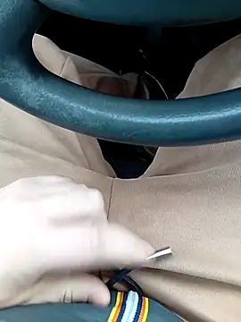 NAvoglia online show from February 4, 2026, 2:45 pm