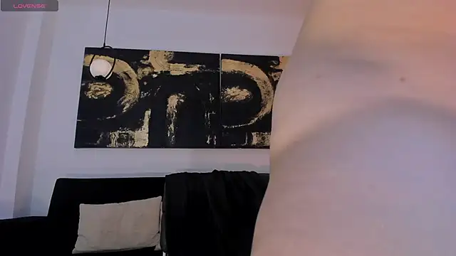 Snapshot of BeccaBaxter chatting on November 13, 2025, 7:29 pm BeccaBaxter online show from November 13, 2025, 7:29 pm