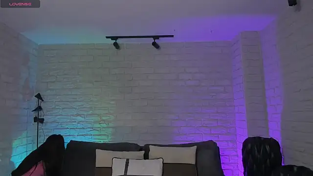 BeccaBaxter online show from July 14, 2026, 12:11 pm