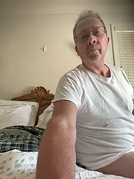 sissyboijamie1313 online show from March 22, 2026, 6:20 pm