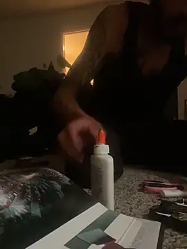 lemmylove666 online show from October 1, 2025, 4:50 am