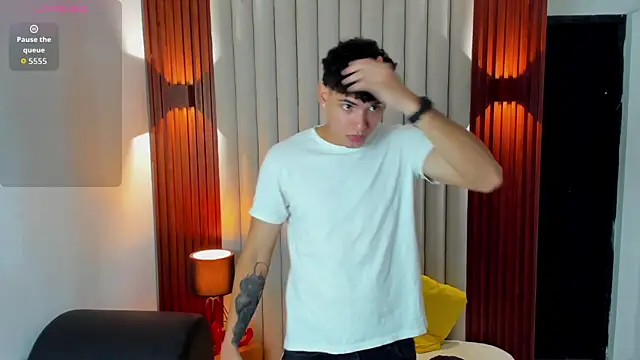 Snapshot of Justin_mack chatting on October 27, 2025, 12:28 pm Justin mack online show from October 27, 2025, 12:28 pm