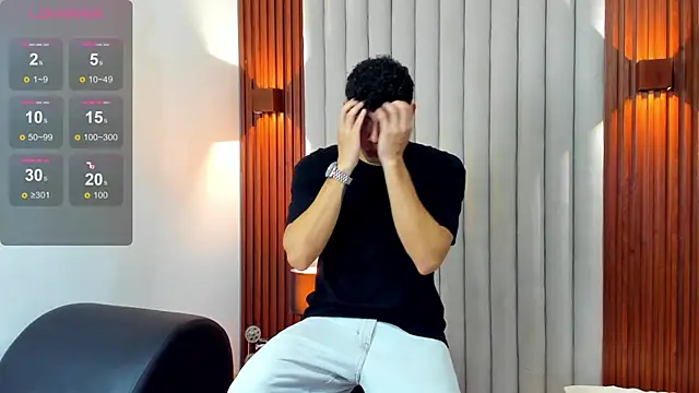 Snapshot of Justin_mack chatting on November 13, 2025, 12:53 pm Justin mack online show from November 13, 2025, 12:53 pm