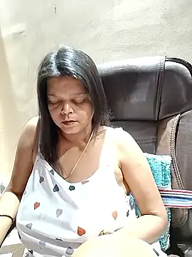 Snapshot of Babybird chatting on March 14, 2026, 6:36 pm Babybird online show from March 14, 2026, 6:36 pm