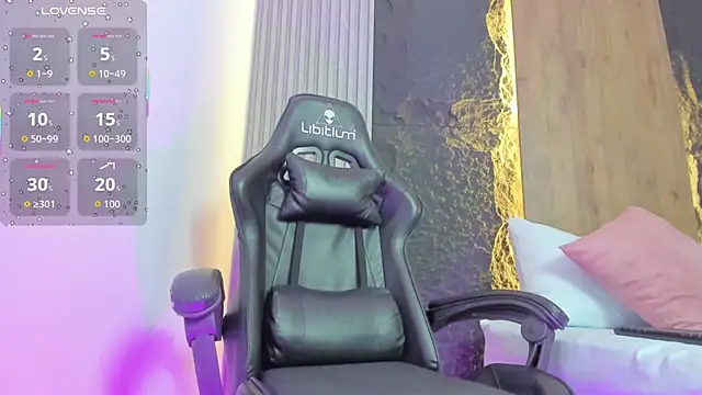 Snapshot of dalila_harris chatting on November 14, 2025, 8:01 pm dalila harris online show from November 14, 2025, 8:01 pm