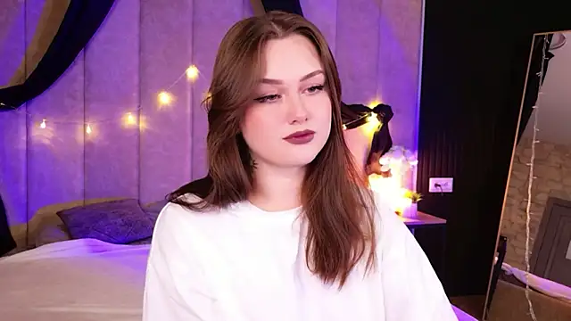 Snapshot of Kendra_Parlow chatting on November 9, 2025, 8:35 pm Kendra Parlow online show from November 9, 2025, 8:35 pm