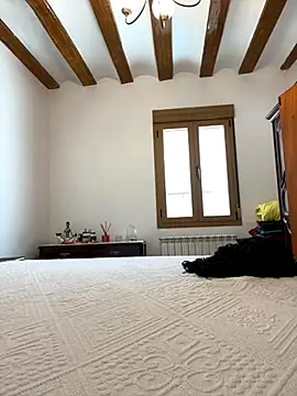 Snapshot of laarti chatting on October 20, 2025, 2:06 pm laarti online show from October 20, 2025, 2:06 pm