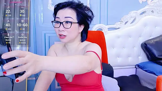 LucianaMe online show from December 17, 2025, 2:38 am