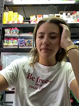 Andrea18 blonde online show from March 15, 2026, 4:25 pm