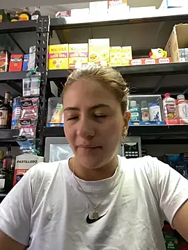 Snapshot of Andrea18_blonde chatting on June 24, 2026, 2:15 pm Andrea18 blonde online show from June 24, 2026, 2:15 pm
