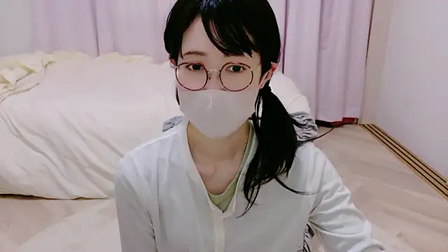 Snapshot of RIO_o0 chatting on April 6, 2026, 9:43 am RIO o0 online show from April 6, 2026, 9:43 am