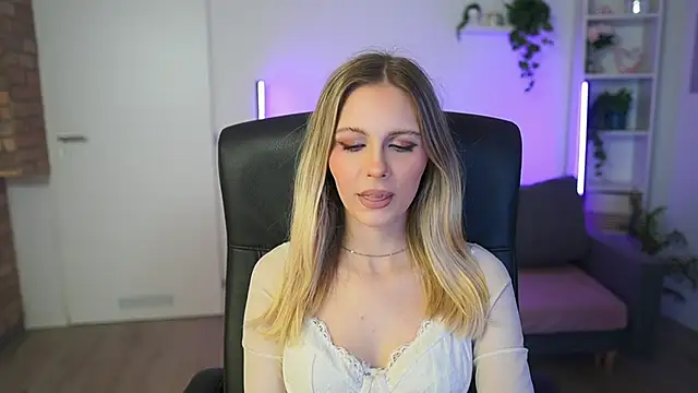 Snapshot of catecrago_ chatting on February 25, 2026, 8:58 am catecrago online show from February 25, 2026, 8:58 am