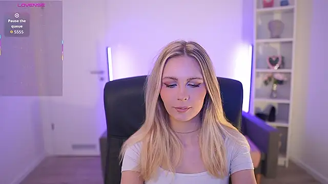 Snapshot of catecrago_ chatting on March 20, 2026, 8:59 am catecrago online show from March 20, 2026, 8:59 am