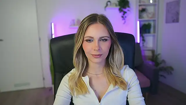 Snapshot of catecrago_ chatting on February 18, 2026, 8:55 am catecrago online show from February 18, 2026, 8:55 am