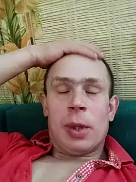 Snapshot of alex_brow_n chatting on February 21, 2025, 9:02 am alex brow n online show from February 21, 2025, 9:02 am