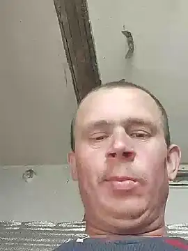 Snapshot of alex_brow_n chatting on September 27, 2025, 9:15 am alex brow n online show from September 27, 2025, 9:15 am