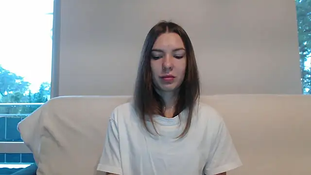 Snapshot of aurora_lust chatting on October 8, 2025, 5:42 am aurora lust online show from October 8, 2025, 5:42 am